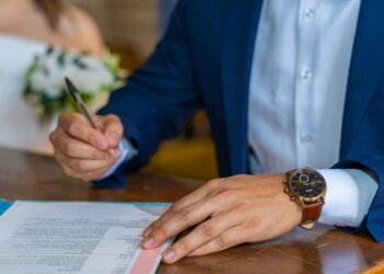 What Is a Blue Warrant? Easy Legal Explanation