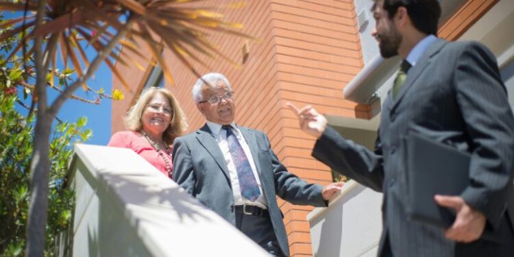 Can administrator of Estate sell property? Legal Guide 