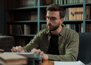 What Is CNLawBlog? What US Readers Should Know Before Trusting It