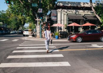 Jaywalking in California: What the Law Really Says in 2026
