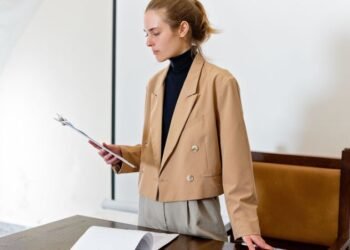 Amanda Berloni: Real Estate & Corporate Lawyer in Sudbury